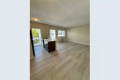 1525 Michigan Ave #10, Miami Beach, FL 33139 - Photo 1