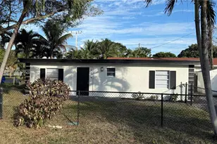 234 NE 14th Ave, Pompano Beach, FL 33060 - Photo 1