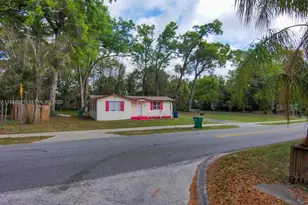 1135 Voorhis Ave, Deland, FL 32724 - Photo 1