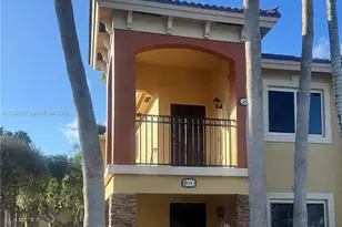 3390 NE 10th St, Homestead, FL 33033 - Photo 1