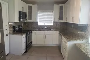 1450 NE 191st St, Miami, FL 33179 - Photo 1