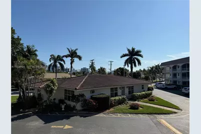 581 Blue Heron Dr #318-B, Hallandale Beach, FL 33009 - Photo 1