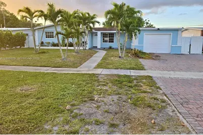 309 Masters Rd, Palm Springs, FL 33461 - Photo 1