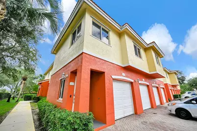 3340 Palomino Dr #222-2, Davie, FL 33024 - Photo 1