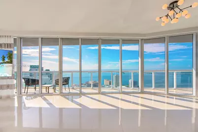 465 Brickell Ave #4301, Miami, FL 33131 - Photo 1