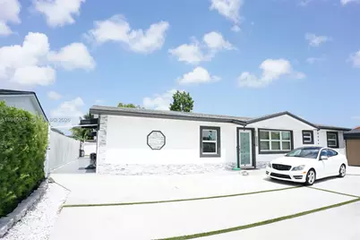 20301 SW 118th Ave #1, Miami, FL 33177 - Photo 1
