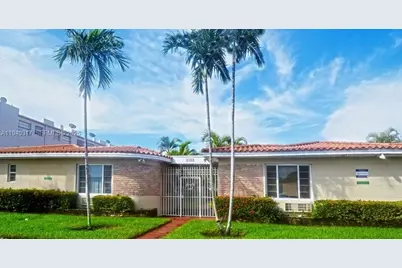 2160 Baydr #2-11, Miami Beach, FL 33141 - Photo 1