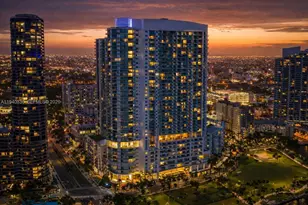 1800 N Bayshore Dr, Miami, FL 33132 - Photo 1