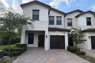 286 SW 159th Pl, Pembroke Pines, FL 33027 - Photo 1