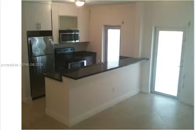 1034 Lenox Ave #8, Miami Beach, FL 33139 - Photo 1