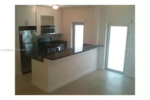 1034 Lenox Ave., Miami Beach, FL 33139 - Photo 1