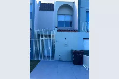 3820 W 9th Way #5, Hialeah, FL 33012 - Photo 1