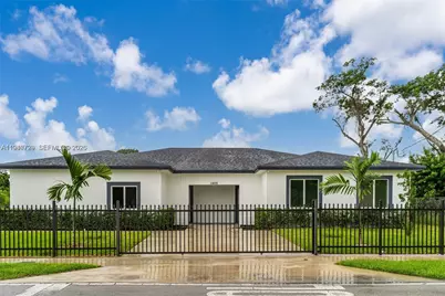 11870 SW 220th St #B, Miami, FL 33170 - Photo 1