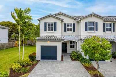 1336 SE 26th Ter, Homestead, FL 33035 - Photo 1