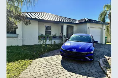 8564 SW 210th Ter, Cutler Bay, FL 33189 - Photo 1