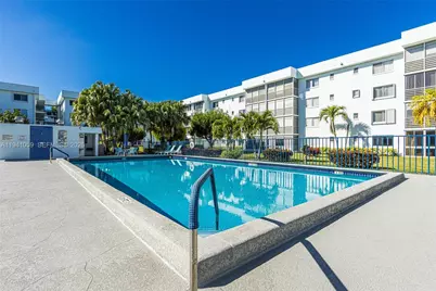 6698 N 10th Ave N #118, Lake Worth, FL 33467 - Photo 1
