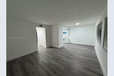 1530 NE 136th St #13, North Miami, FL 33161 - Photo 1