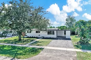 6828 NW 13th St, Plantation, FL 33313 - Photo 1