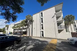 6900 N Kendall Dr, Pinecrest, FL 33156 - Photo 1