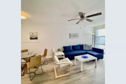17620 Atlantic Blvd #417, Sunny Isles Beach, FL 33160 - Photo 1