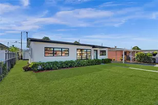 4631 E 8th Ct, Hialeah, FL 33013 - Photo 1