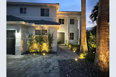 1063 Sunflower Cir, Weston, FL 33327 - Photo 1