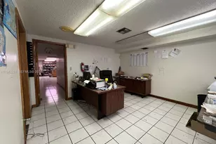 1671 W 38th Pl, Hialeah, FL 33012 - Photo 1
