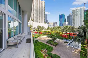 92 SW 3rd St, Miami, FL 33130 - Photo 1
