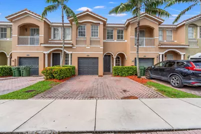 2577 SE 14th Ct, Homestead, FL 33035 - Photo 1