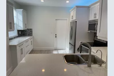 3675 San Simeon Cir #3675, Weston, FL 33331 - Photo 1