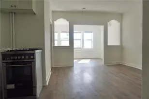 501 SW 6th Ct, Miami, FL 33130 - Photo 1