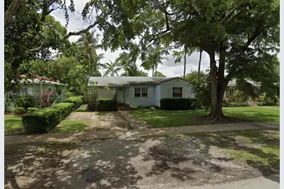 17 Whitethorn Dr, Miami Springs, FL 33166 - Photo 1