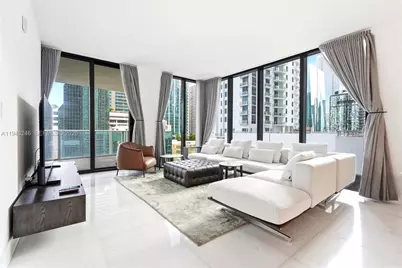 1010 Brickell Ave #1405, Miami, FL 33131 - Photo 1
