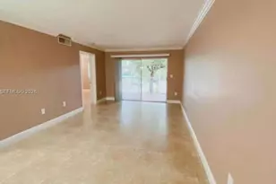 15241 SW 80th St, Miami, FL 33193 - Photo 1