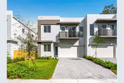 1703 SW 23rd St, Fort Lauderdale, FL 33315 - Photo 1