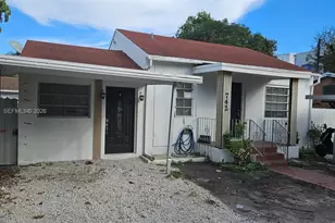 742 SW 10th St, Miami, FL 33130 - Photo 1