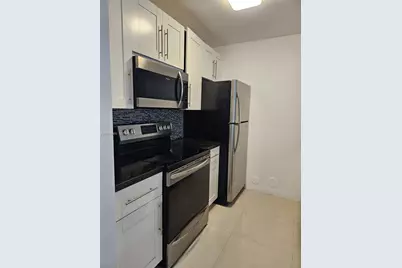 8180 Geneva Ct #430, Doral, FL 33166 - Photo 1