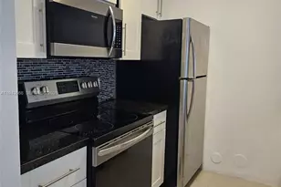 8180 Geneva Ct, Doral, FL 33166 - Photo 1