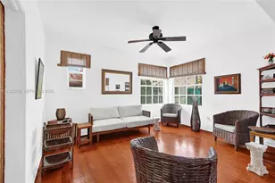 1022 Euclid Ave, Miami Beach, FL 33139 - Photo 1