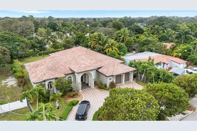 14781 S River Dr, Miami, FL 33167 - Photo 1