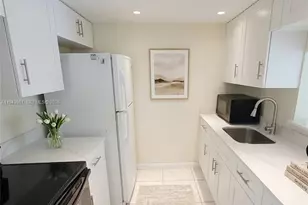 260 NW 107th Ave, Miami, FL 33172 - Photo 1