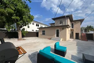 945 79th Terrace, Miami Beach, FL 33141 - Photo 1