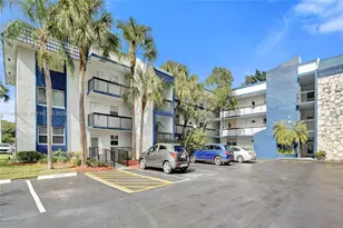 3180 Holiday Springs Blvd, Margate, FL 33063 - Photo 1