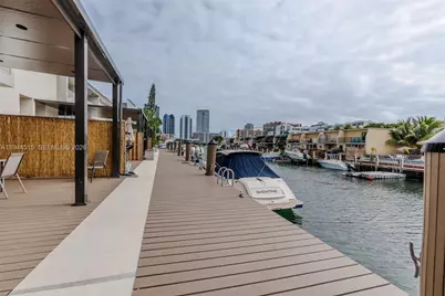 3920 NE 168th St #4, North Miami Beach, FL 33160 - Photo 1