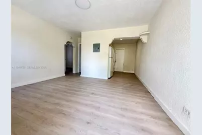 715 SW 10th St #1, Dania Beach, FL 33004 - Photo 1