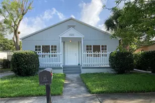 643 33rd St, West Palm Beach, FL 33407 - Photo 1