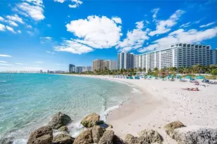 2899 Collins Ave, Miami Beach, FL 33140 - Photo 1