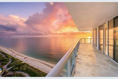 6365 Collins Ave #2901, Miami Beach, FL 33141 - Photo 1