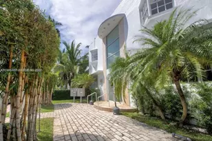 1526 Pennsylvania Ave, Miami Beach, FL 33139 - Photo 1