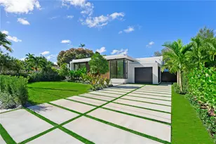 11636 NE 7th Ave, Biscayne Park, FL 33161 - Photo 1